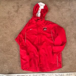 Large Nike windbreaker